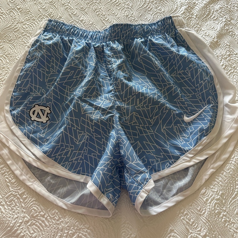 Nike Blue and White Athletic Shorts Lightweight Breathable Design